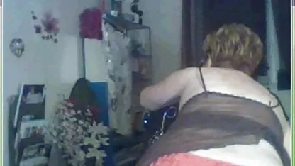 Lady, راه بدر کردن, سینه سکیی هندی کلان, زن خانسمان, پستان